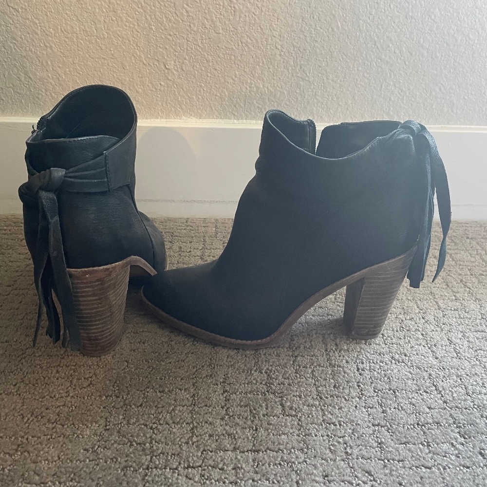 Vince Camuto booties
